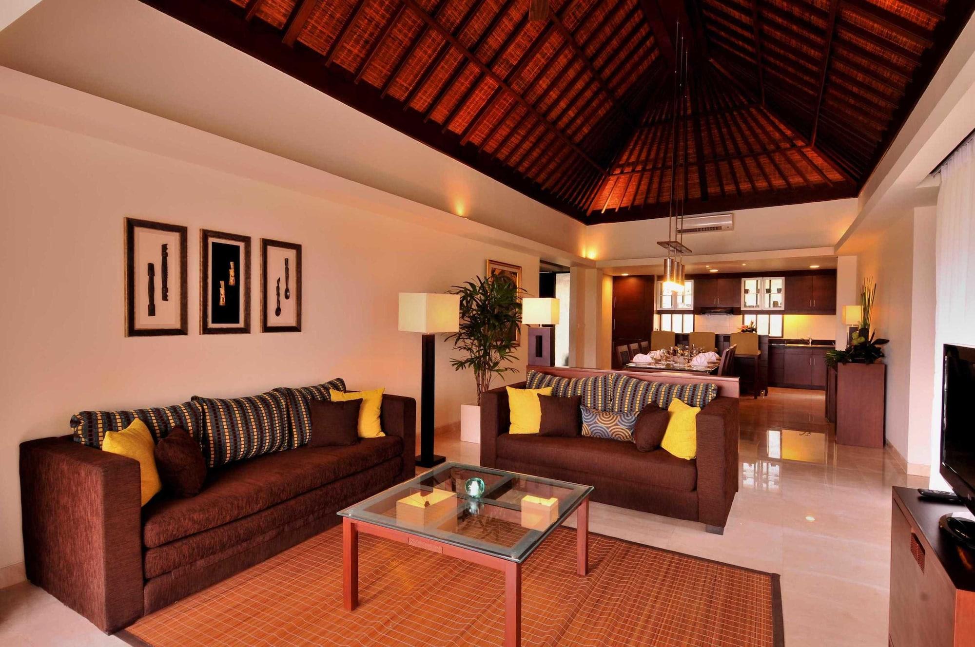 Prama Sanur Beach Bali מראה חיצוני תמונה A living room in a villa at the resort