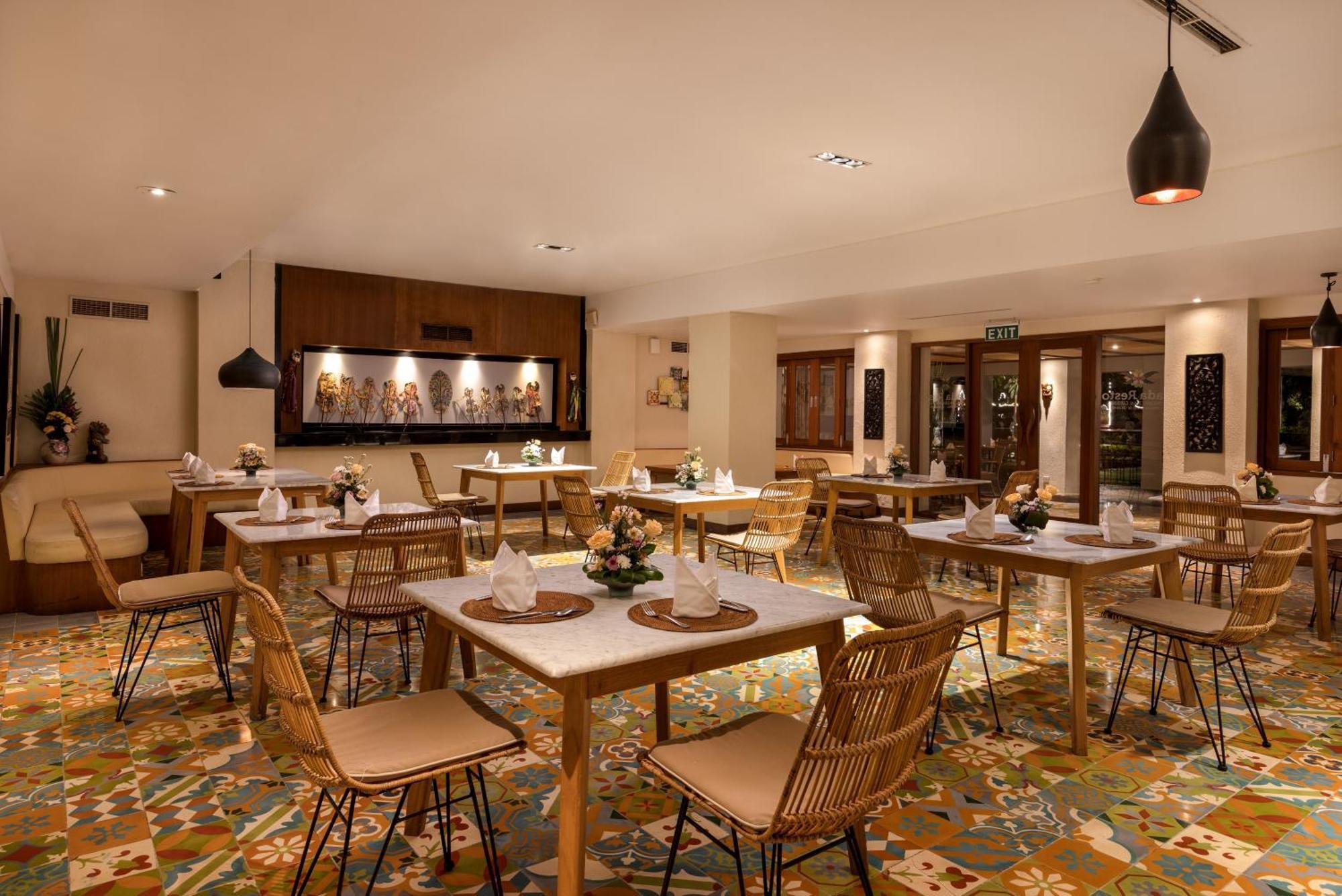 Prama Sanur Beach Bali מראה חיצוני תמונה The restaurant at the hotel